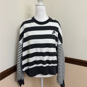 Nike black & white striped crewneck sweatshirt